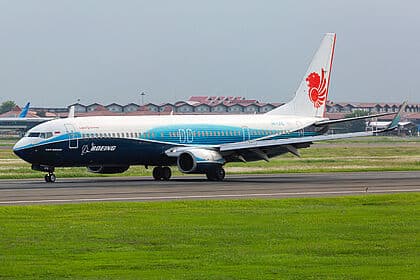 Boeing 737-900ER — PK-LFG