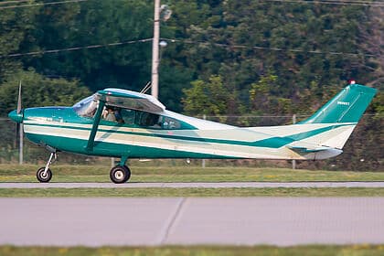 Cessna 182 Skylane — N8980T