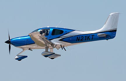 Cirrus SR22 — N21KT