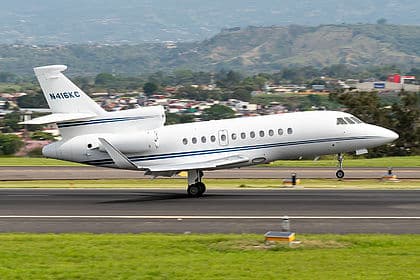 Dassault Falcon 900 — N416KC