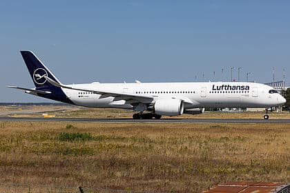 Airbus A350-900 — D-AIXA