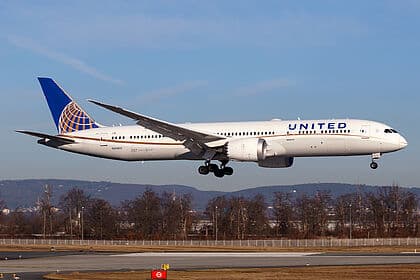 Boeing 787-9 — N24972