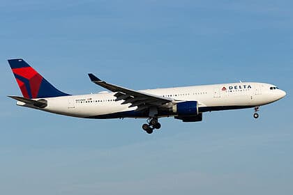 Airbus A330-200 — N851NW