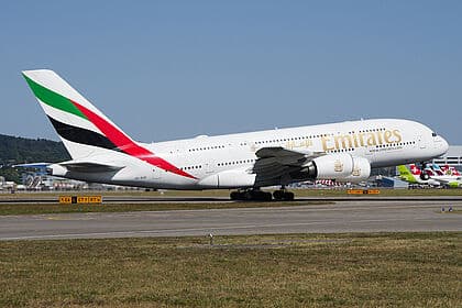 Airbus A380-800 — A6-EUB