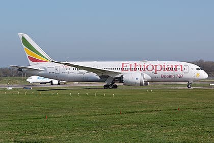 Boeing 787-8 — ET-AOQ