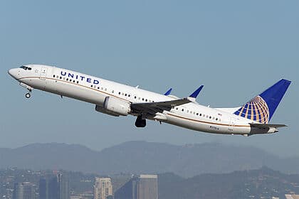 Boeing 737 MAX 9 — N37514