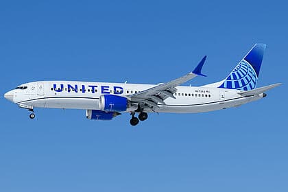 Boeing 737 MAX 8 — N27253