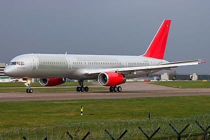 Boeing 757-200 — G-LSAA
