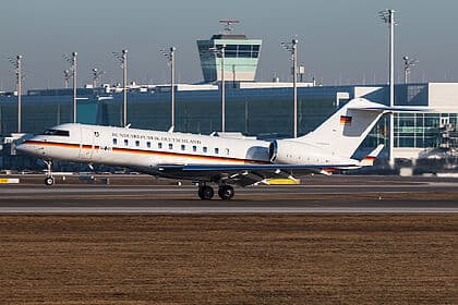 Bombardier Global 5000 — 14+01