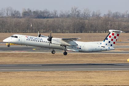 Bombardier Dash 8 Q400 — 9A-CQA